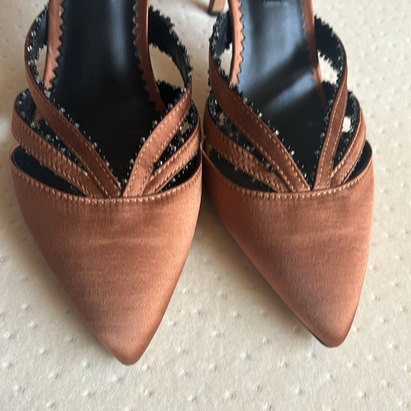 Size 8 Karl Lagerfeld Heels - Picture 8 of 10